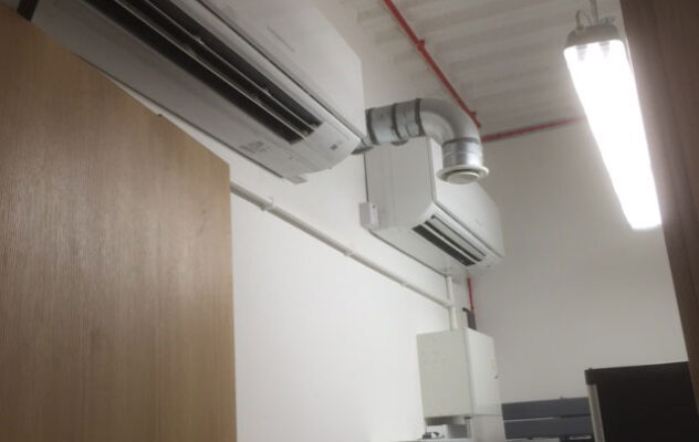 Air conditioning install at Thomas Moore Street