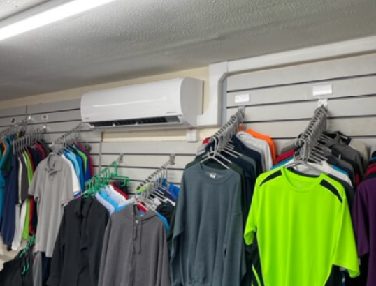 Air conditioning unit in a clothing shop